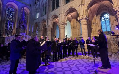 Lumières et mélodies : Le concert de Noël à la bougie illumine la Cathédrale de Laon
